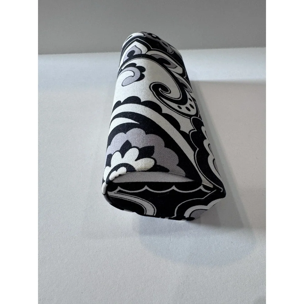Vera Bradley Black White Paisley Glasses Case Floral Unique Magnetic Roll Case